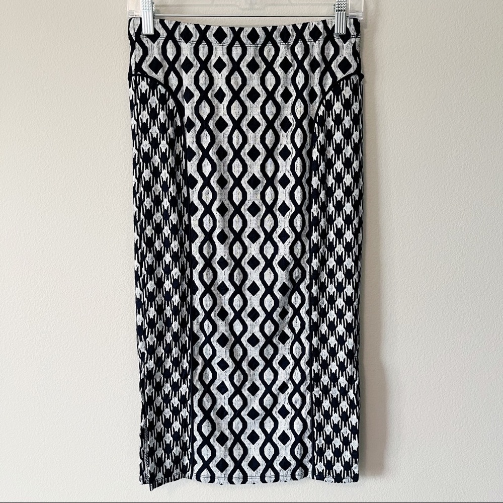 NWT Plenty by Tracy Reese Printed Midi Tube Skirt Size Small Sweet Cream/Cosmos